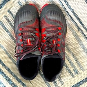 Merrell Trail Glove 4 Trail-Running Shoes Men's Size 10 Red & Black
